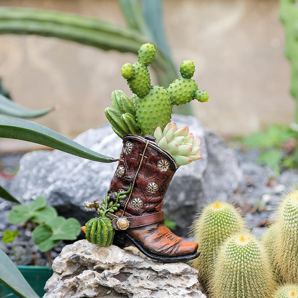Garden Statue Cute Resin Cactus Figurines Outdoor Garden Decorations in The Courtyard Funny Green Desert Plant Terrace Desktop Decoration Statue Cactus
