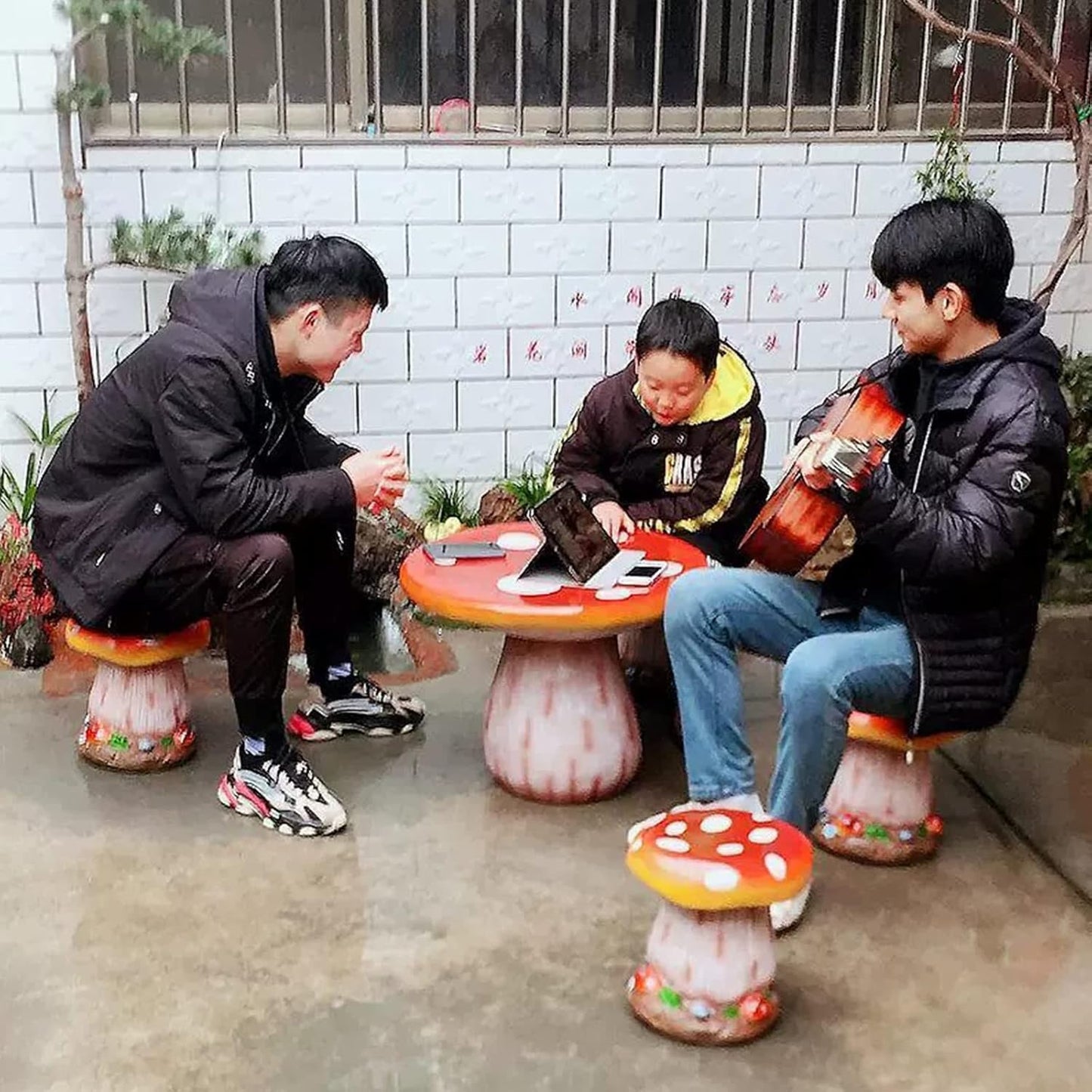 QQXX Outdoor Garden Mushroom Table Stool Statues,Resin Creative Landscape Sculpture Decoration,Courtyard Lawn Pond Ornament,Red,A Set
