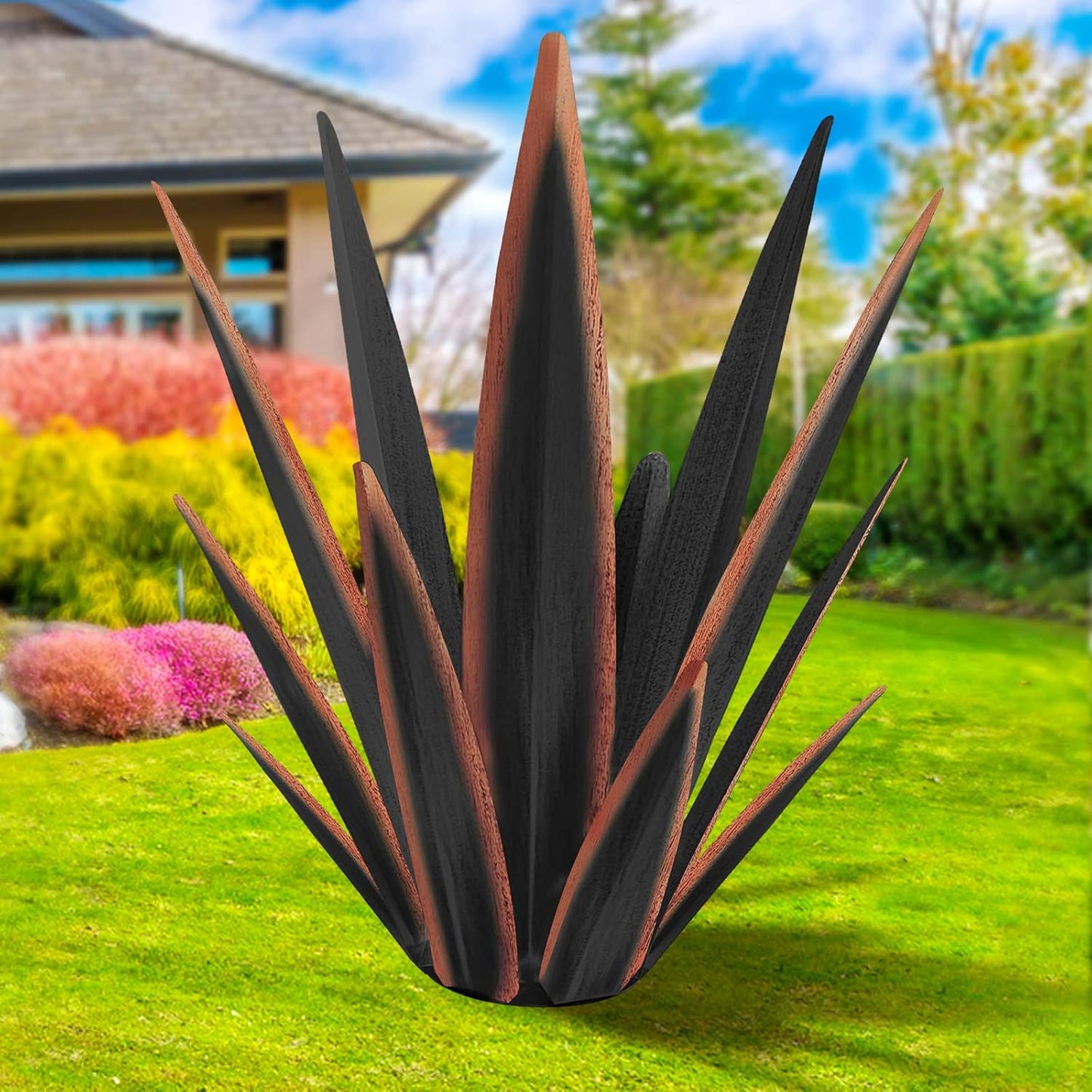 Large Tequila Rustic Sculpture, Rustic Metal Agave Plants for Outdoor Patio Yard, Home Decor Hand Painted Metal Agave Garden Yard Statue, Outdoor Lawn Ornaments (Blue - L (W/Solar Light))