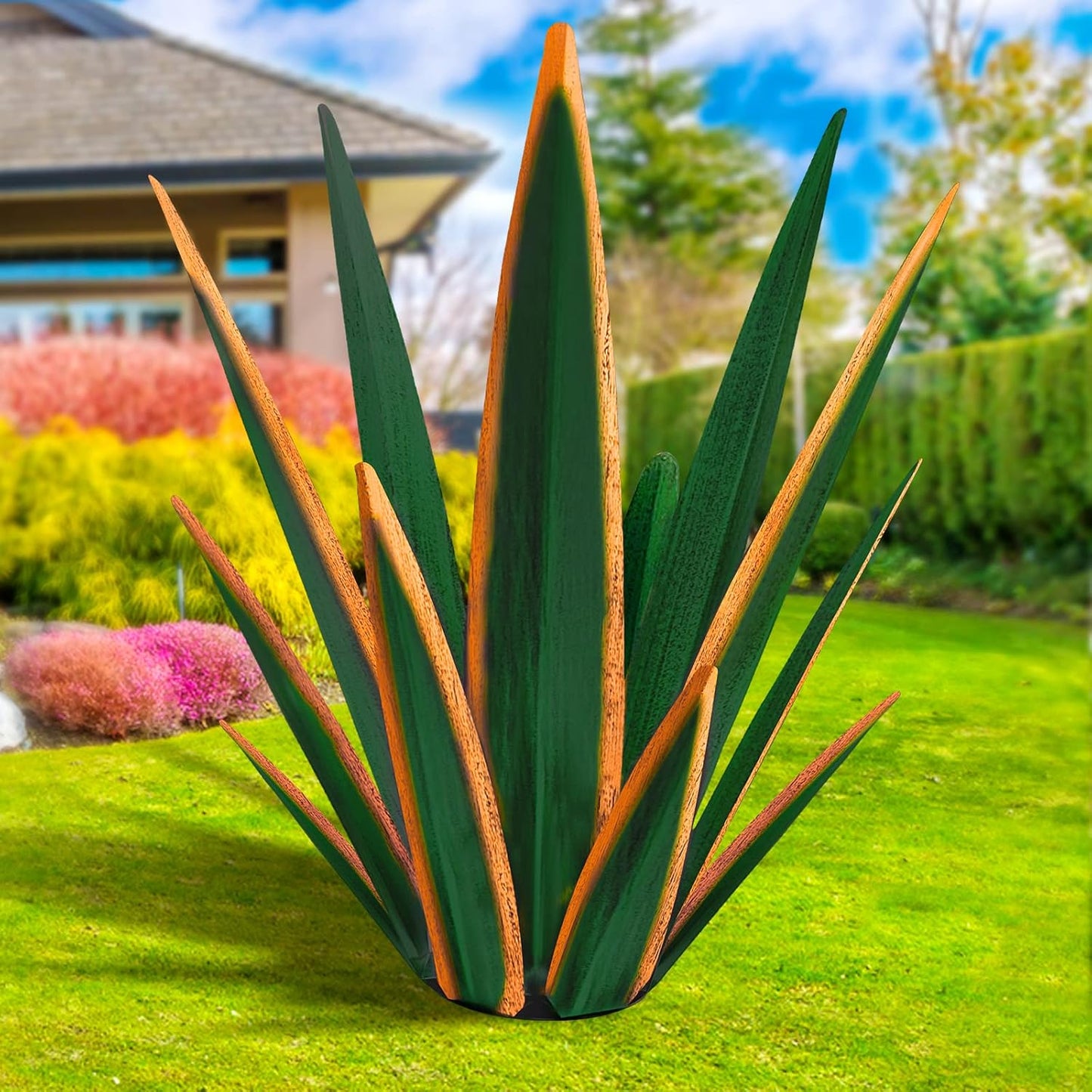 Large Tequila Rustic Sculpture, Rustic Metal Agave Plants for Outdoor Patio Yard, Home Decor Hand Painted Metal Agave Garden Yard Statue, Outdoor Lawn Ornaments (Blue - L (W/Solar Light))